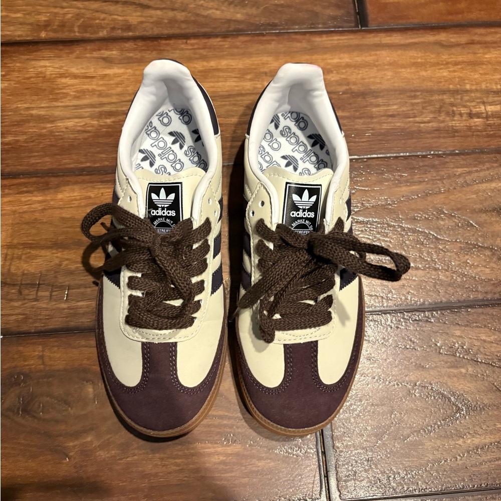 Brown/Tan Adidas Sambas